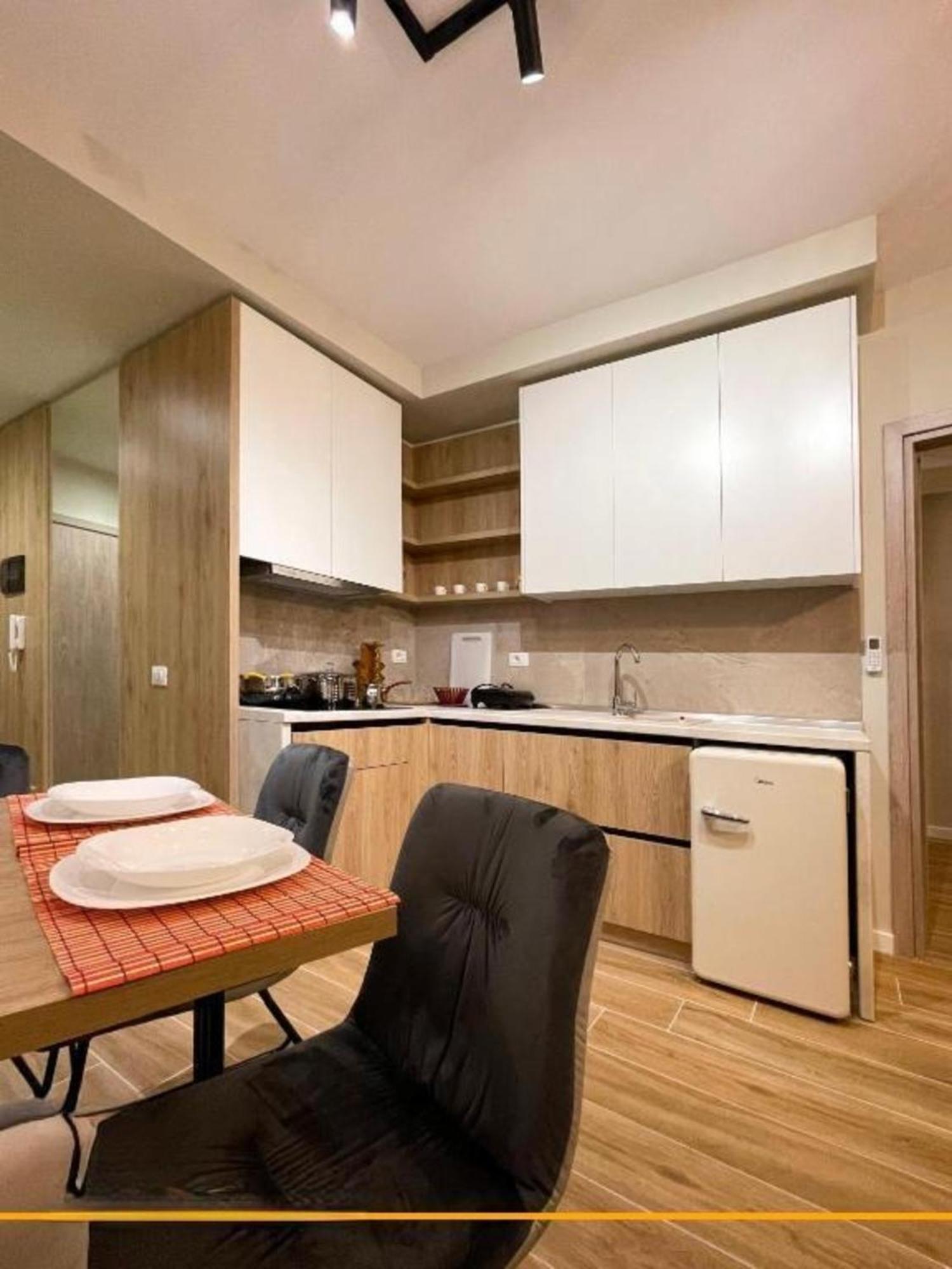 Flori Apartments Sarande Ngoại thất bức ảnh