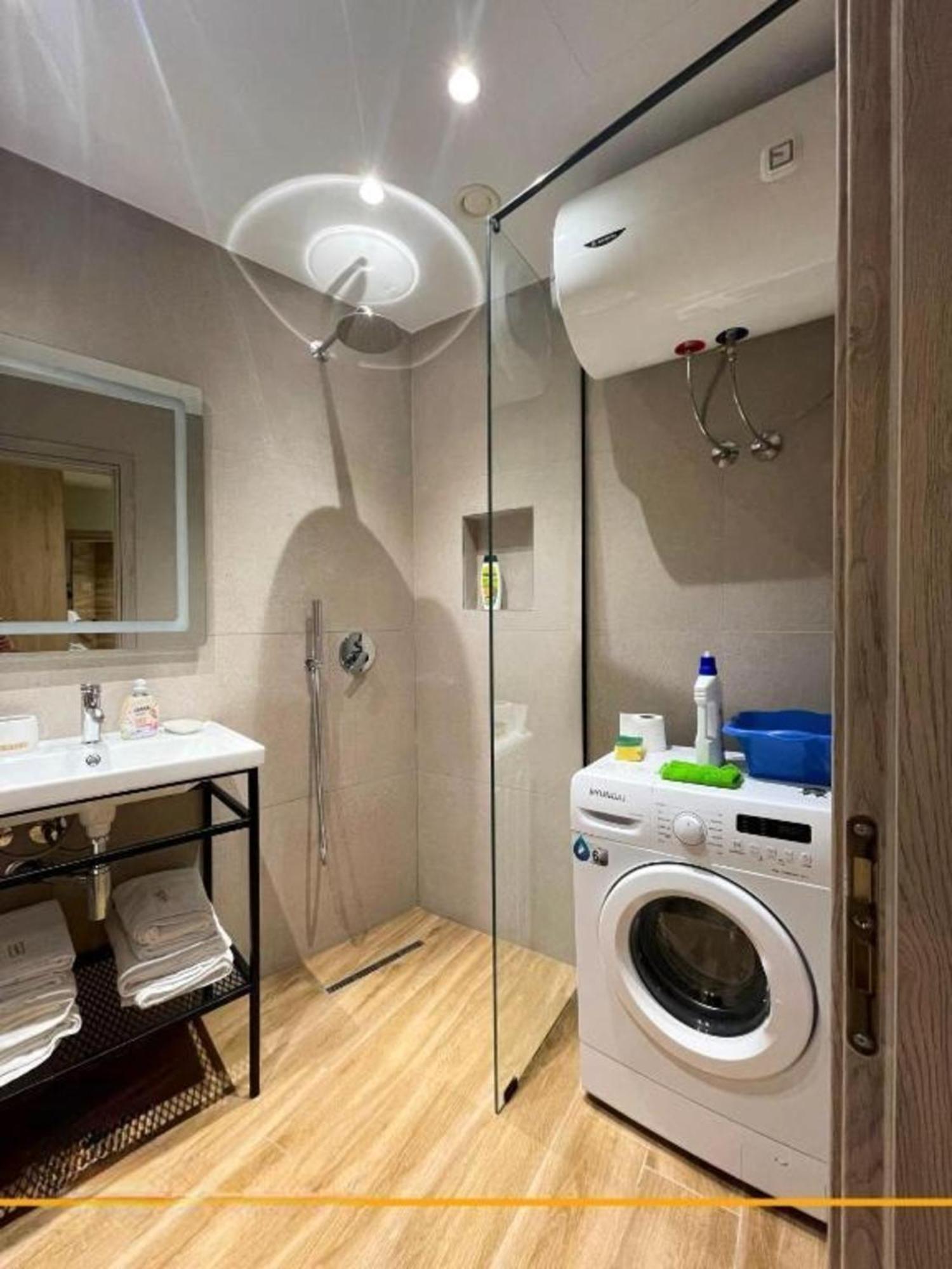 Flori Apartments Sarande Ngoại thất bức ảnh